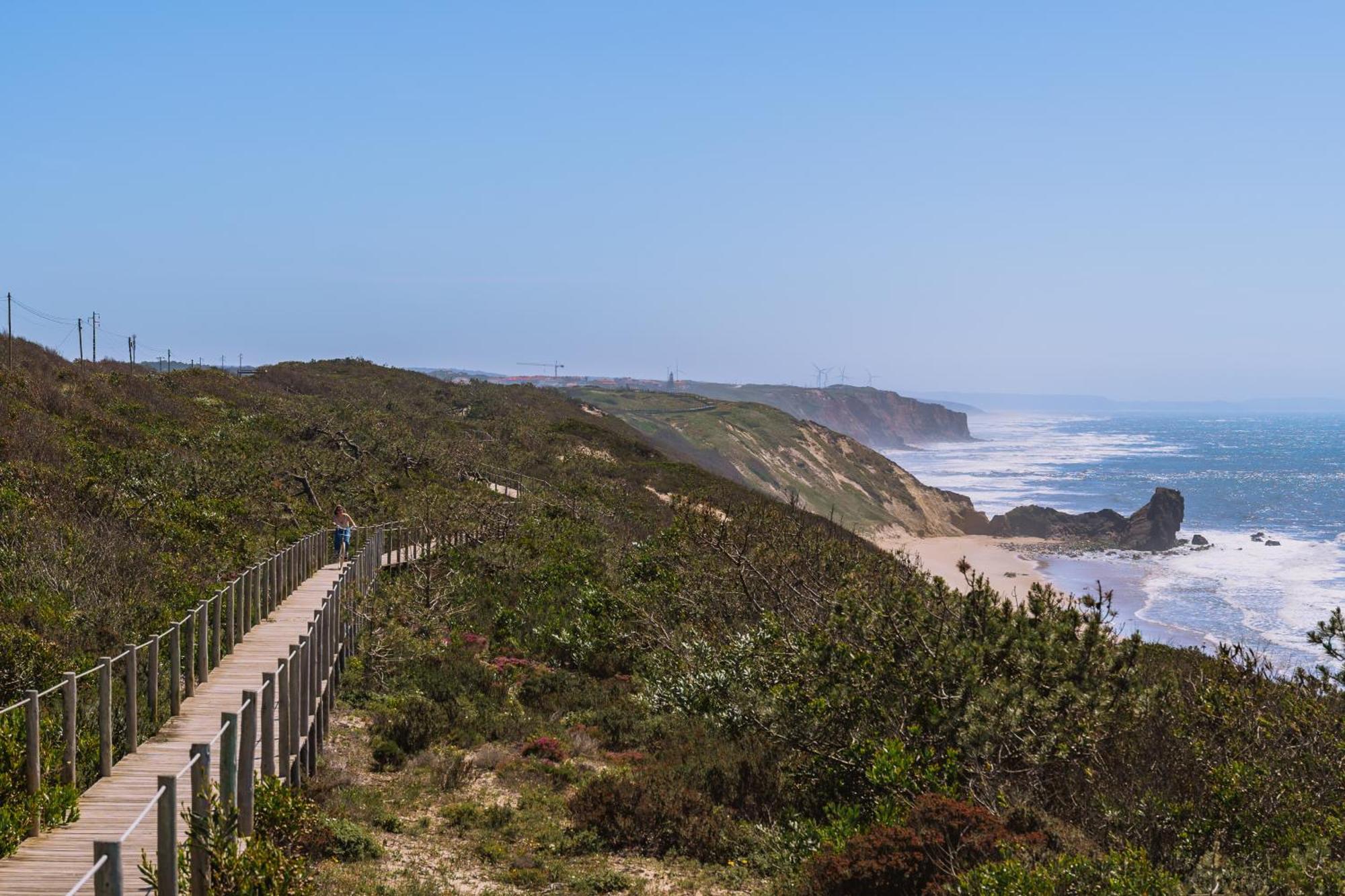 Surf Guesthouse - 7Min Walk To The Beach Pataias Eksteriør bilde